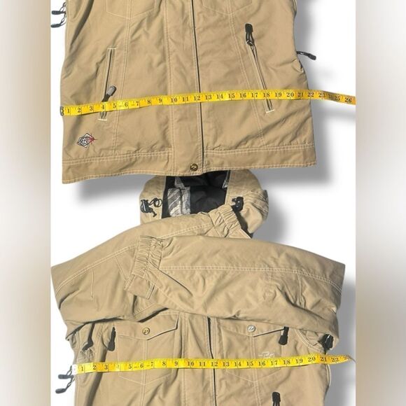 🔥 BILLABONG Tara Dakides Pro Snowboard Skiing Winter Snow Jacket Parka Size M - Picture 10 of 10